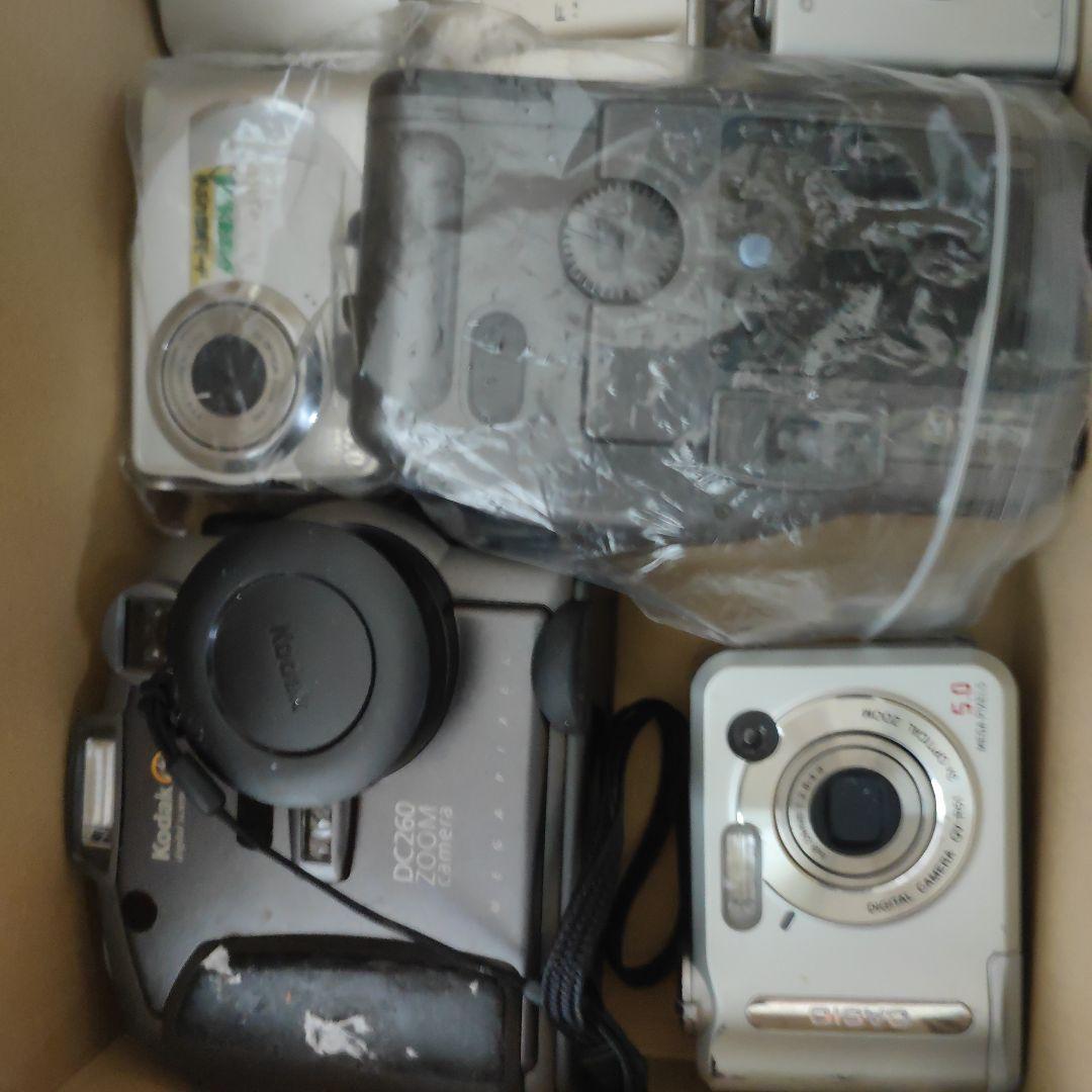 【ジャンク品】FUJIFILM FINEPIX F50 8點まとめ