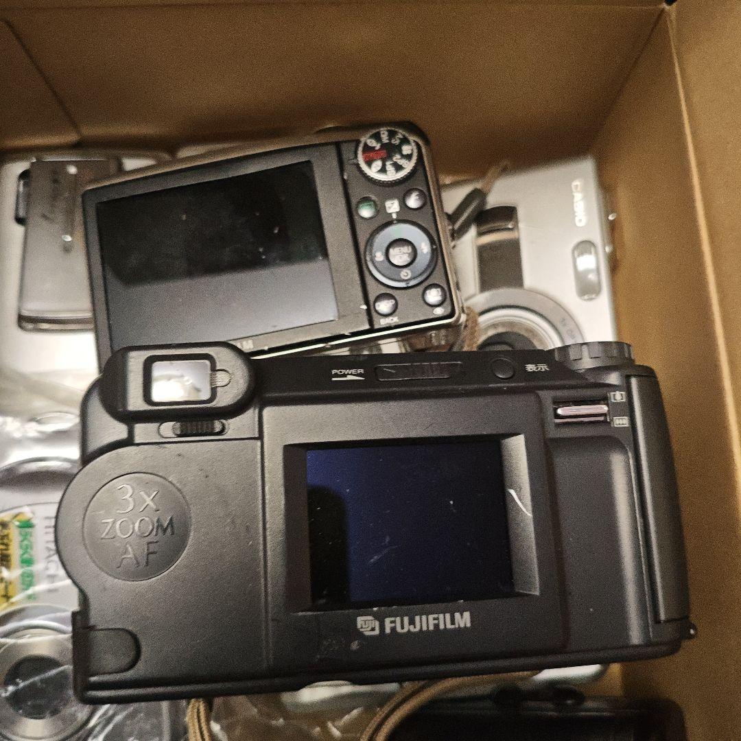 【ジャンク品】FUJIFILM FINEPIX F50 8點まとめ