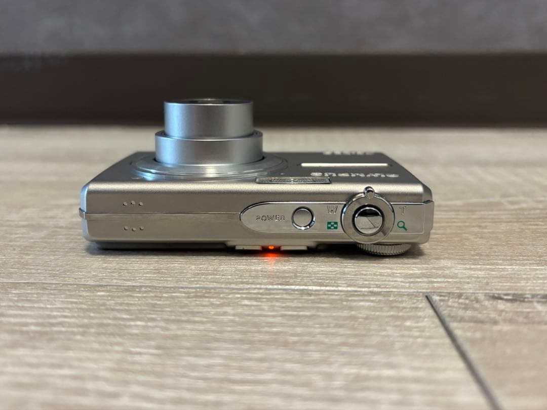 【極美品】OLYMPUS オリンパス FE-220 デジカメ