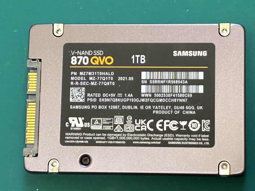 Samsung 860 QVO 1TB SATA 2.5 内蔵 SSD 使用少⑮
