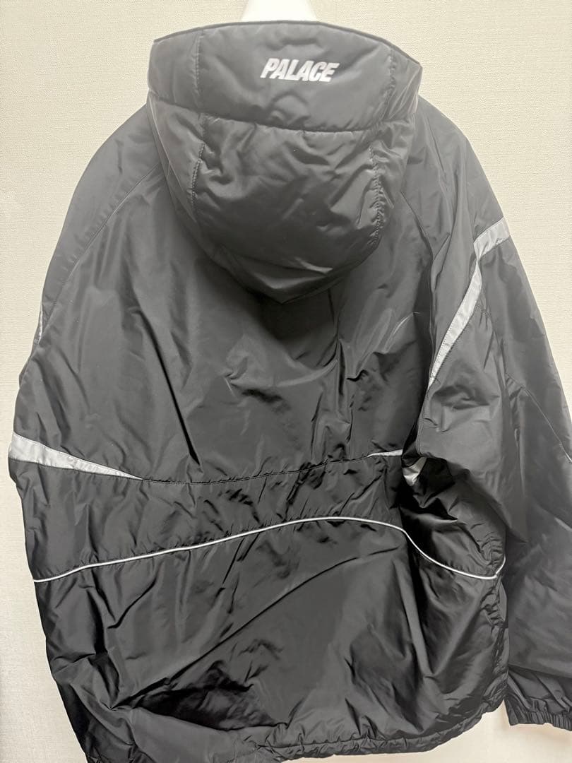 PALACE •ギャルソンフード付きナイロンジャケット Lサイズ