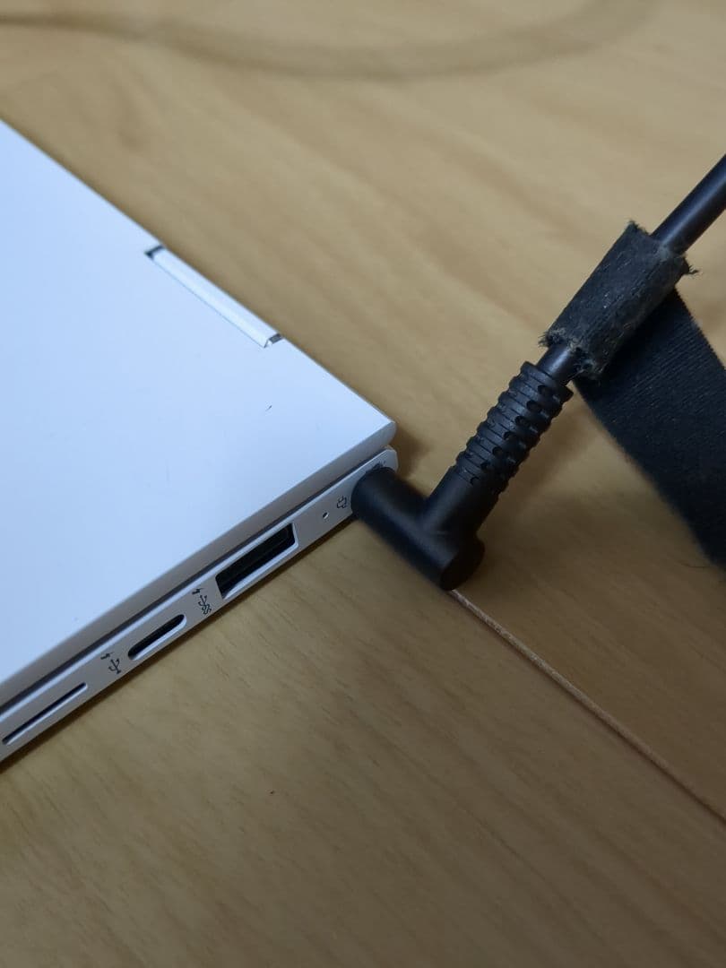 ジャンク ENVY x360 13-ar Ryzen 5 メモリ不明 SSD無し