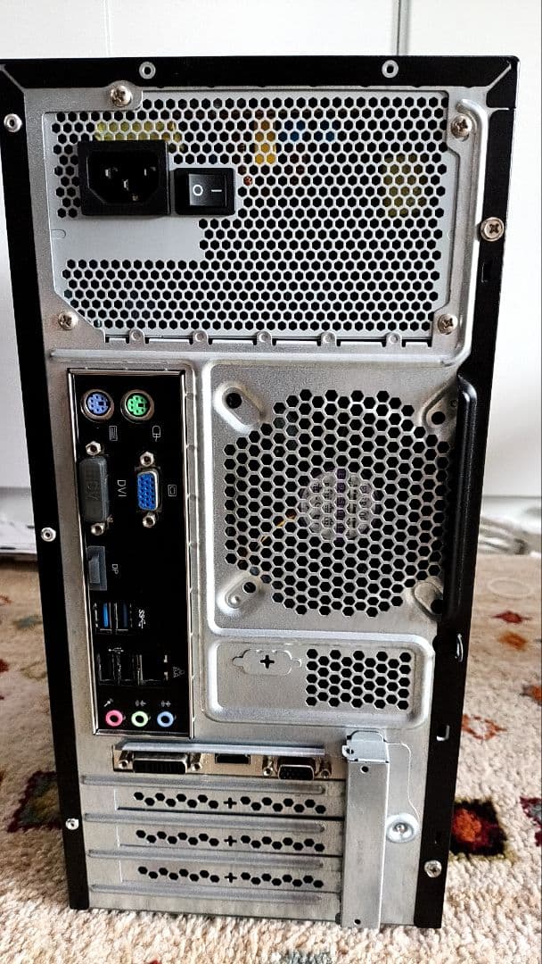 Windowsデスクトップ i7-7700k MousePro ram16g ssd480g hdd1t