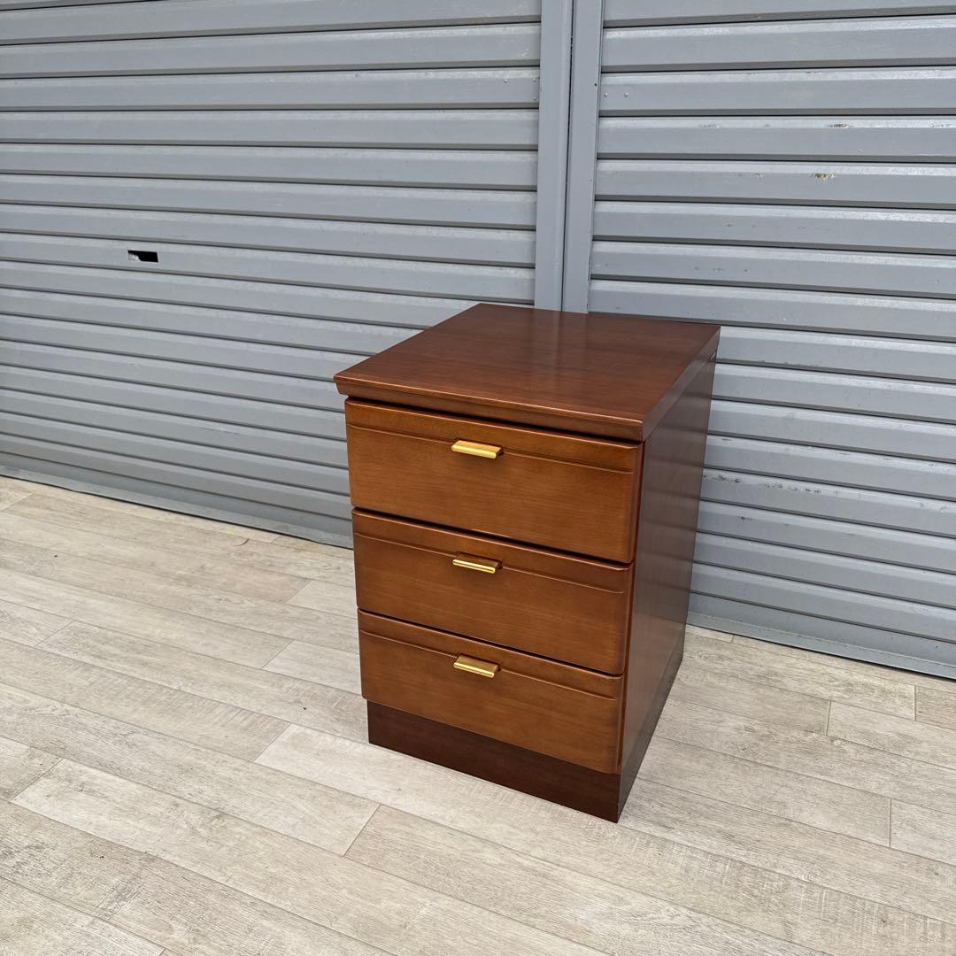 karimoku カリモク　チェスト