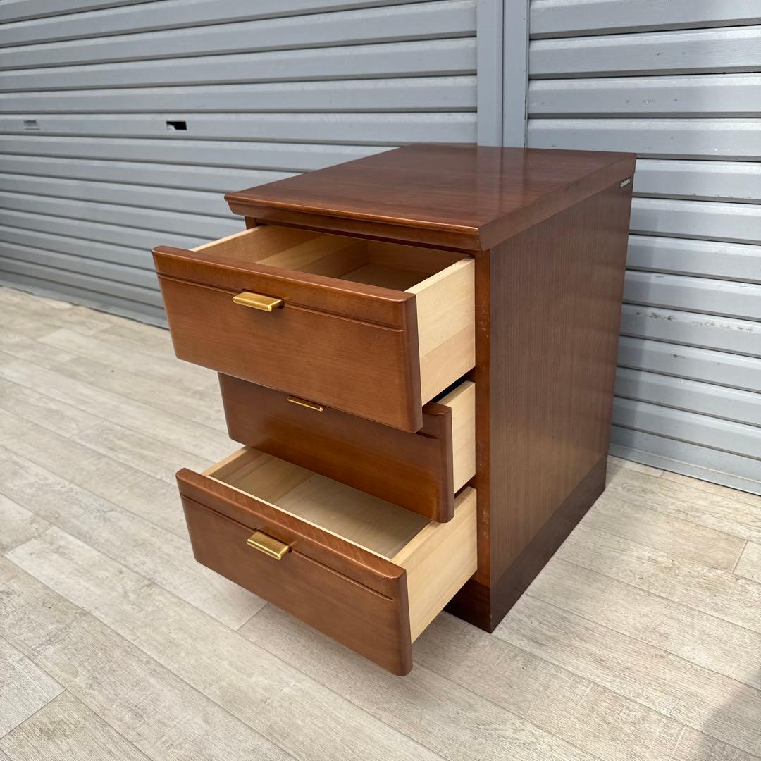 karimoku カリモク　チェスト