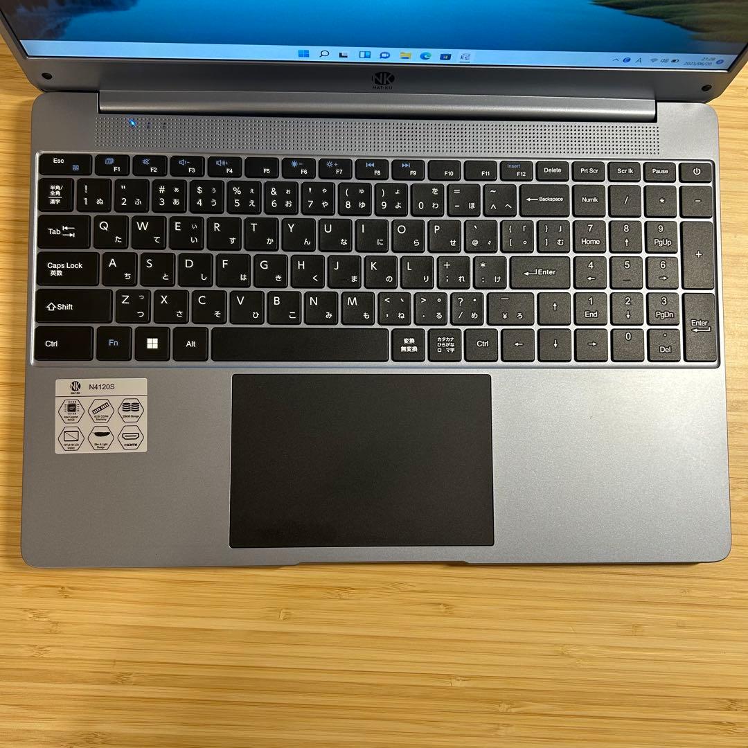 WindowsノートPC フルHD/8G/256G SSD/office2019