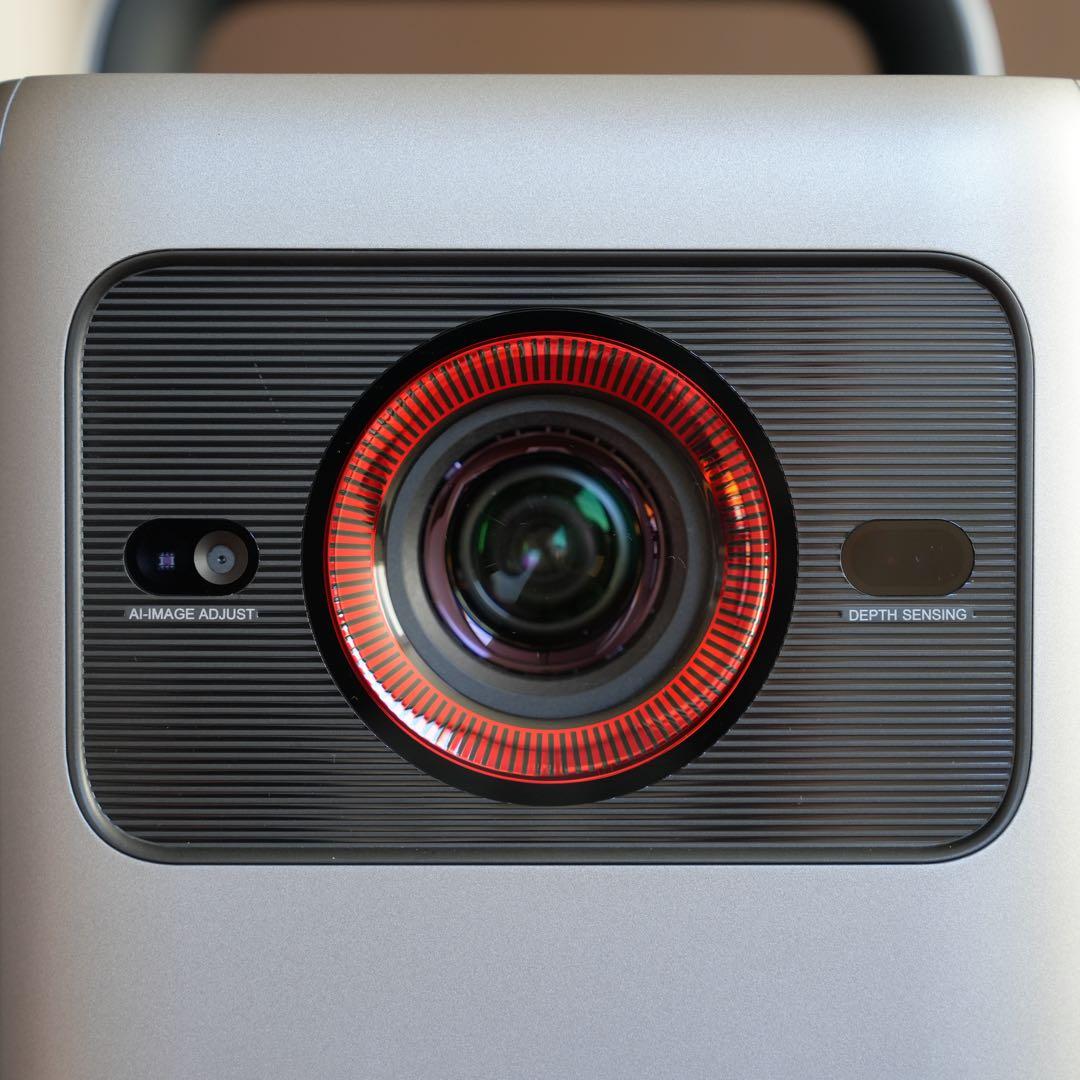 Anker Nebula (ネビュラ) Cosmos 4K SE プロジェクター