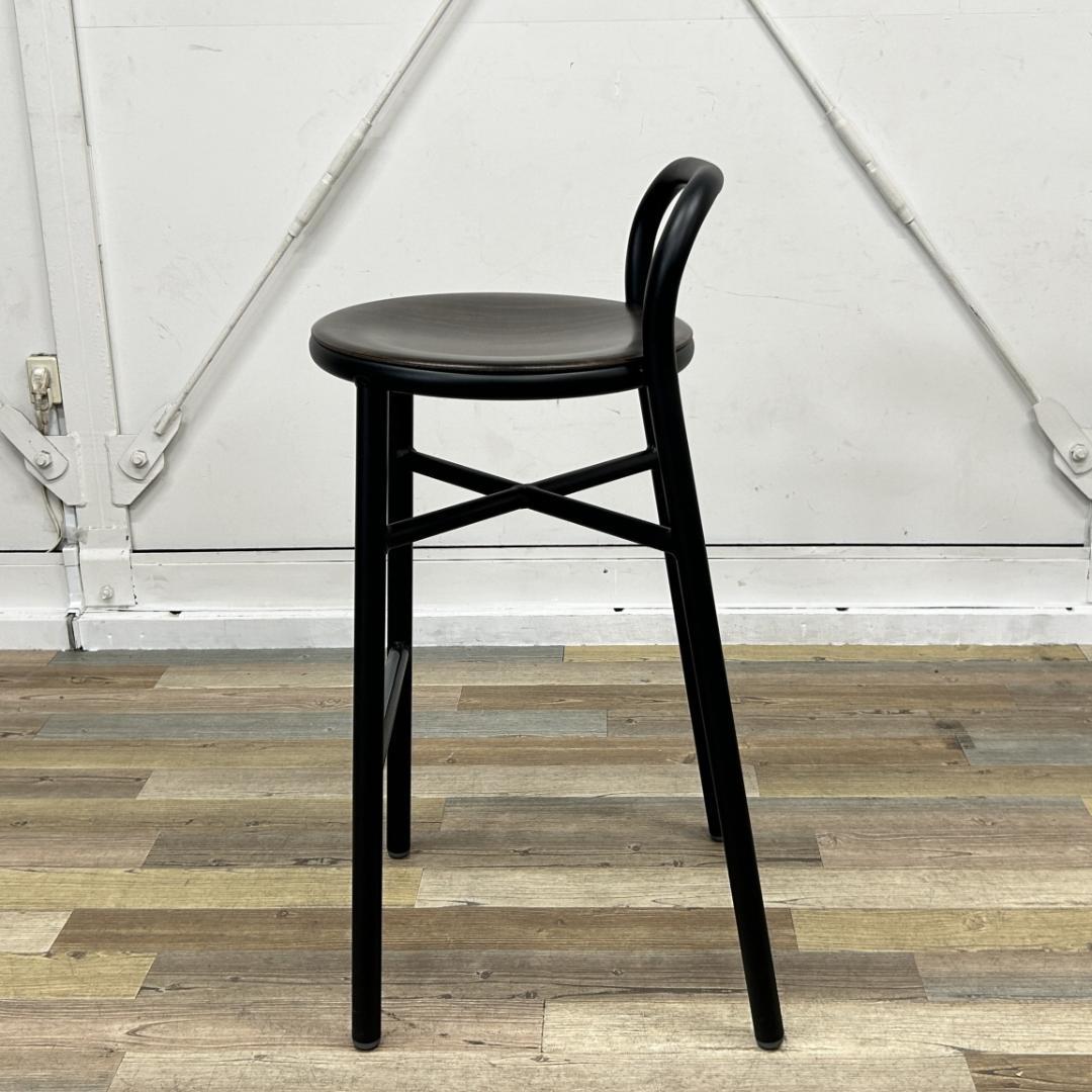 【値下げ】MAGIS ハイチェア Pipe stool ブラック ダークビーチ