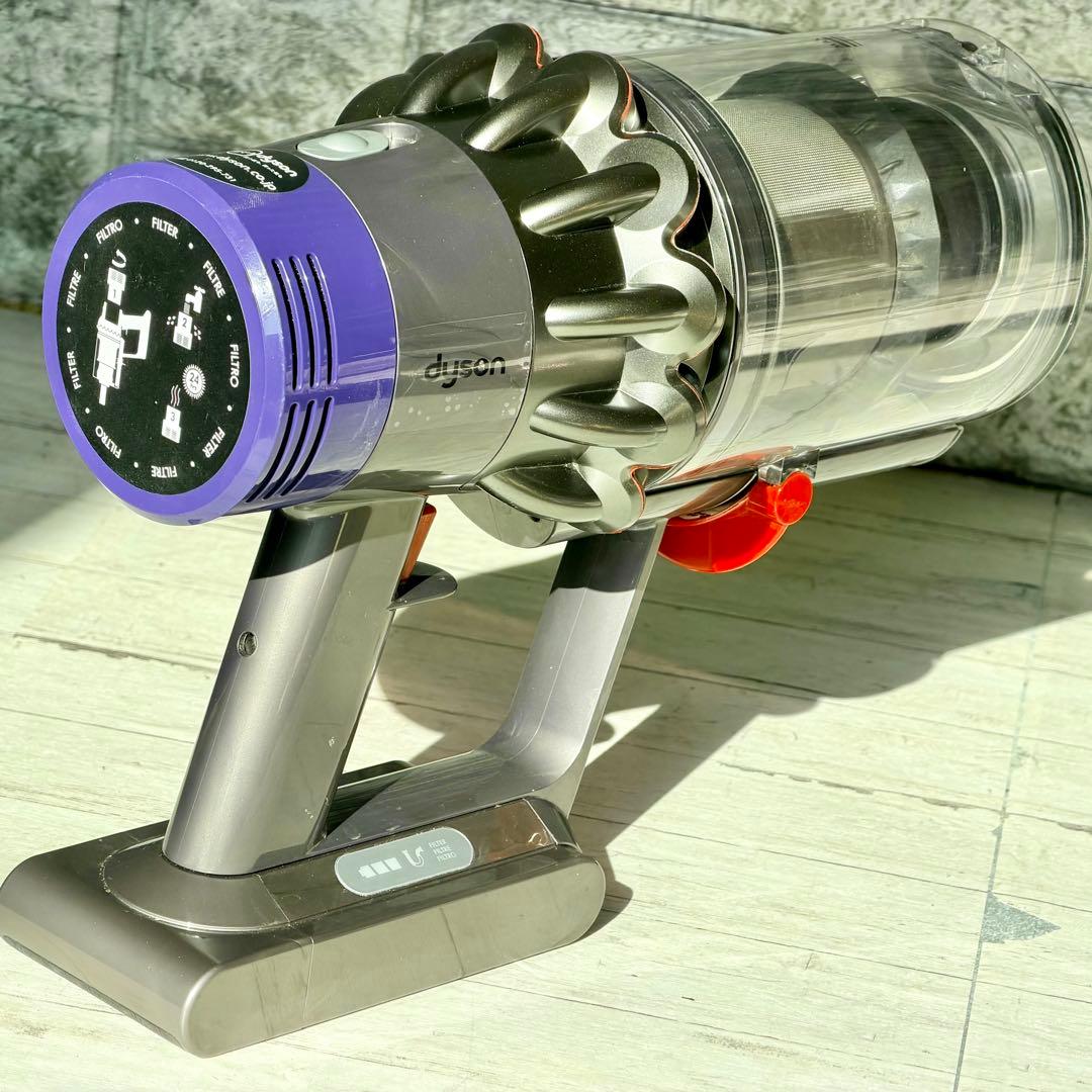 掃除機・クリーナー Dyson Cyclone V10 Fluffy SV12 A