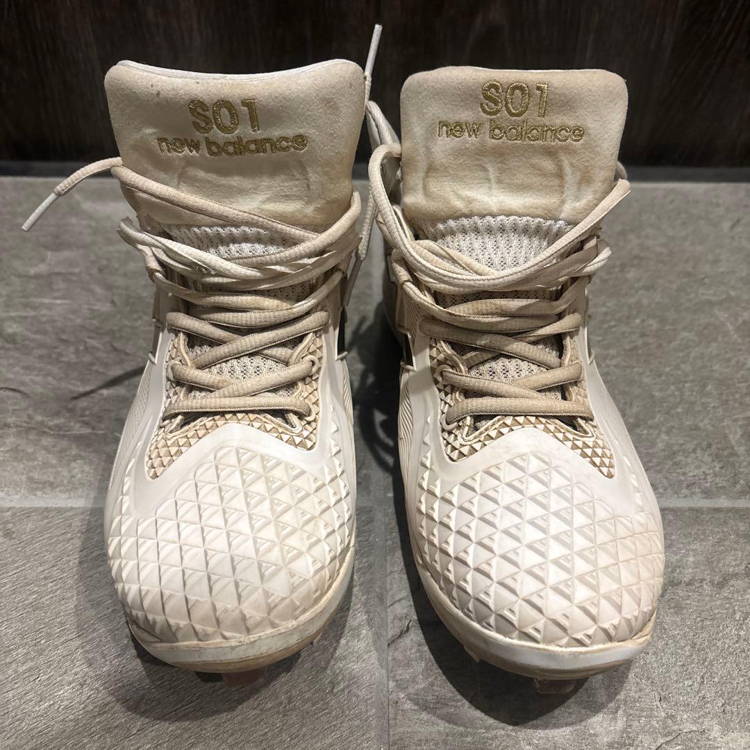 New Balance S01 スパイク ホワイト/ゴールド　大谷翔平