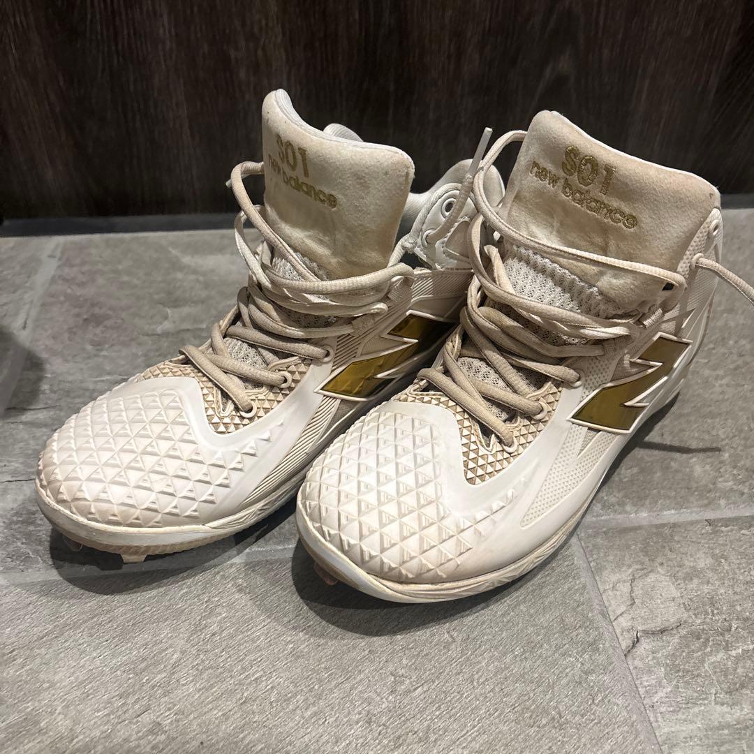 New Balance S01 スパイク ホワイト/ゴールド　大谷翔平