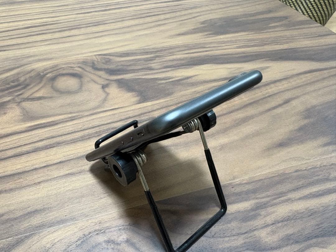 Apple iPhone 8 スペースグレー 64GB