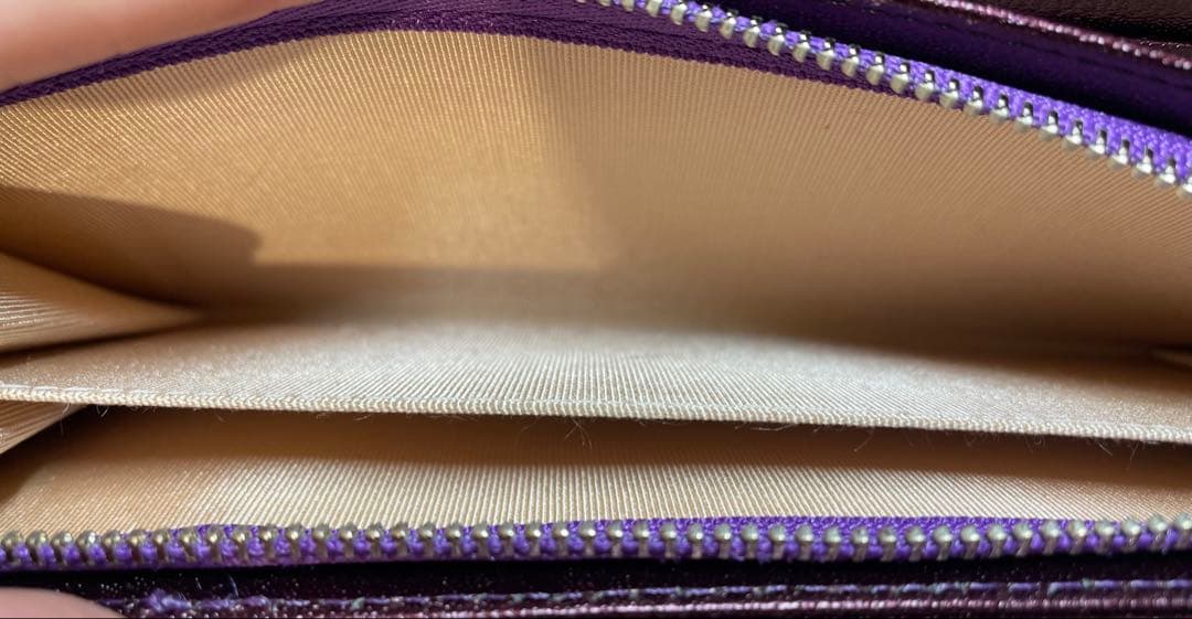 【未使用】CROIX  クロコダイルレザー 長財布 パープル