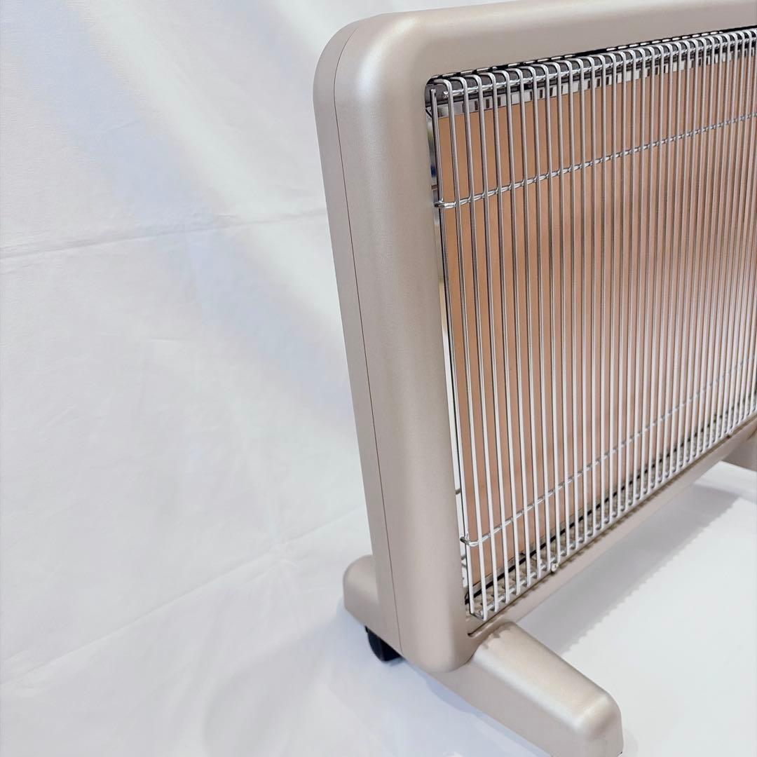 【美品】 サンルミエ タイマー付き 遠赤外線パネルヒーター E800L-TM3