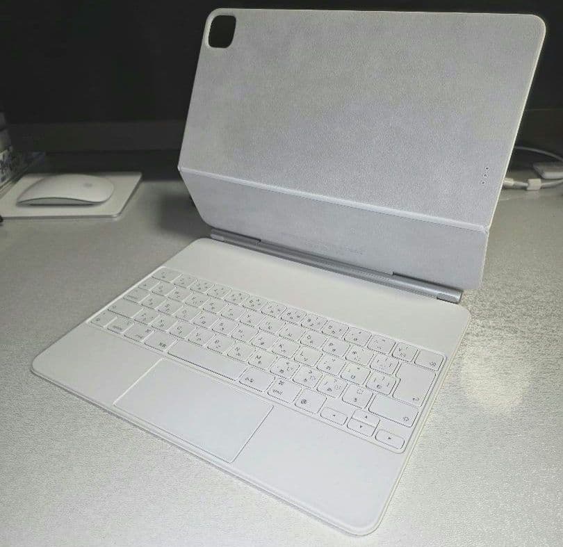 【☆期間限定値下げ☆純正美品】 magic keyboard 13インチ