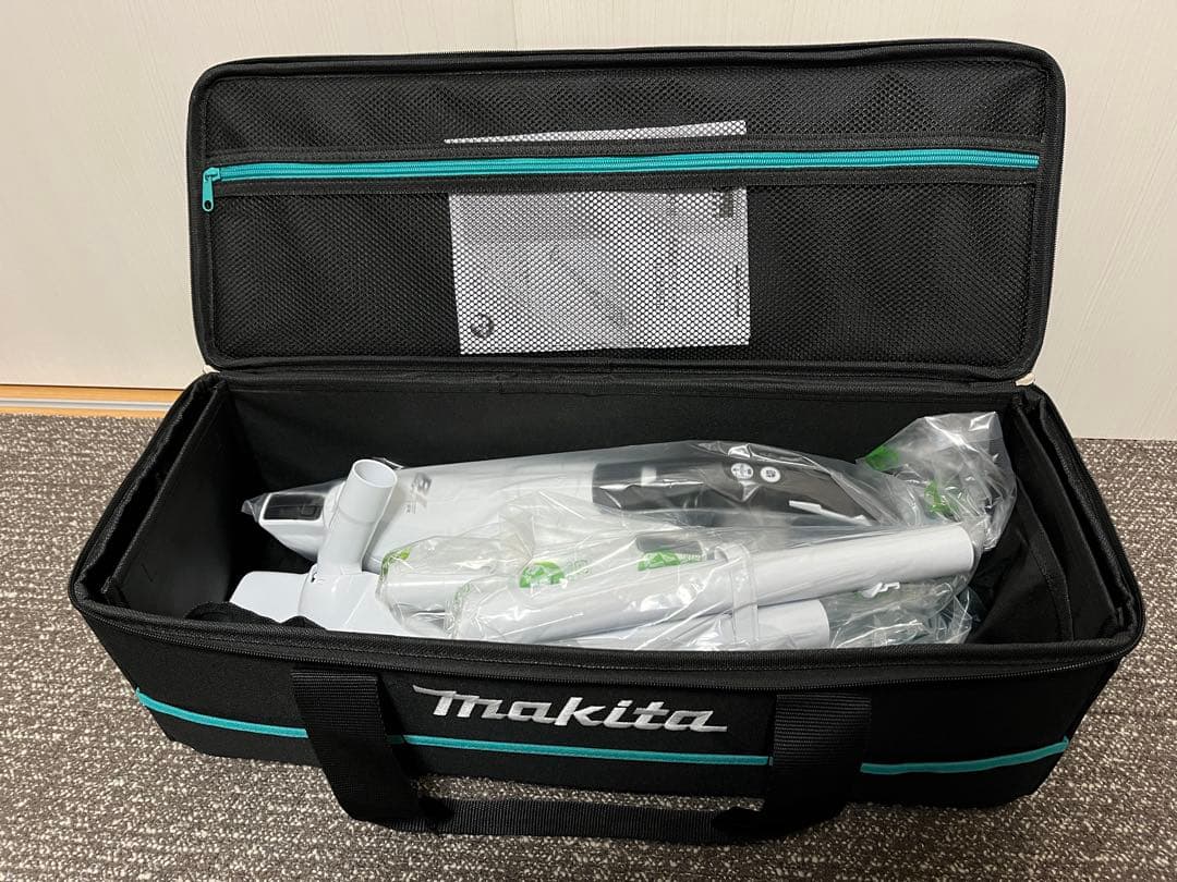 マキタ　18v クリーナー　CL282FD