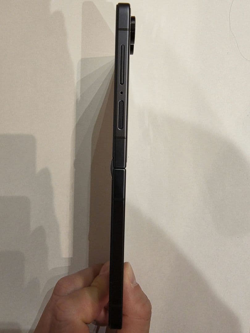 Galaxy Z Flip7 国内版 simフリー ジェットブラック