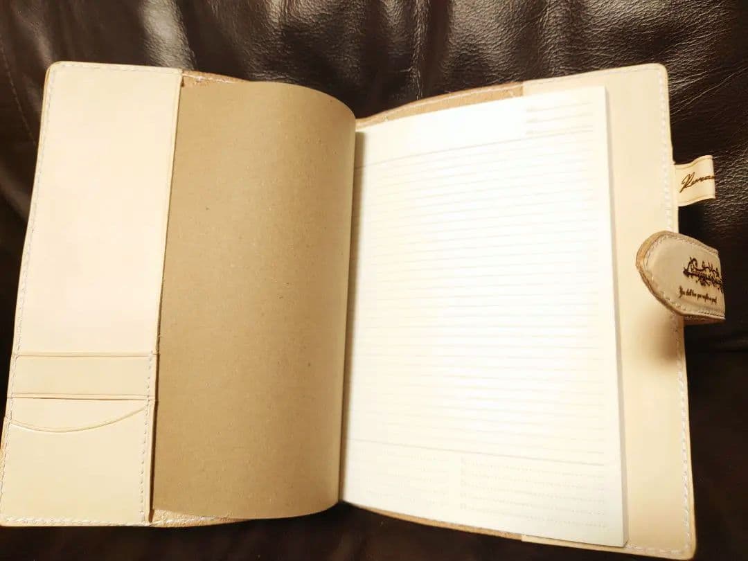 ヌメ革 手帳 A5サイズ