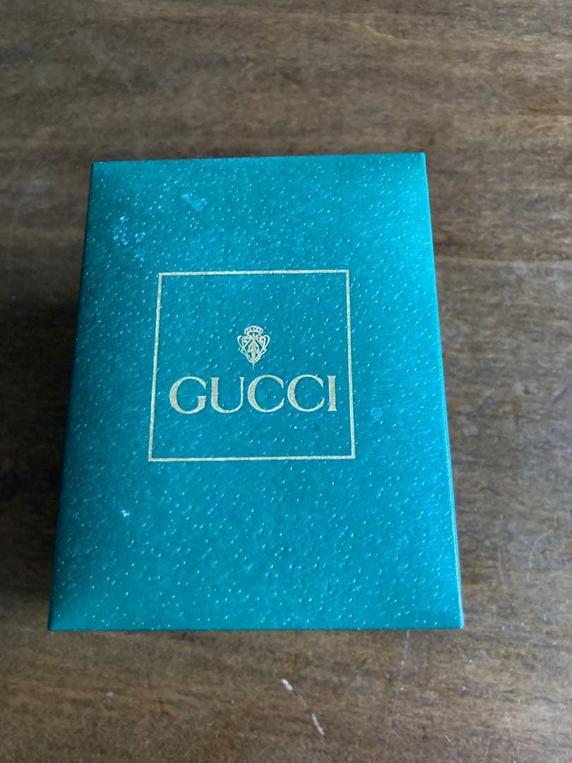 グッチ　チェンジベゼル