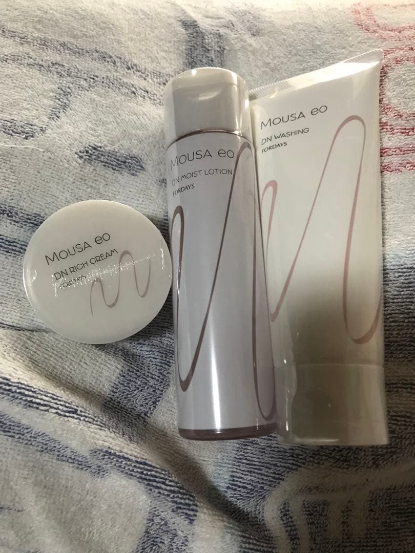 MOUSA DNリッチクリーム・モイストローション・ウォッシングフォーム