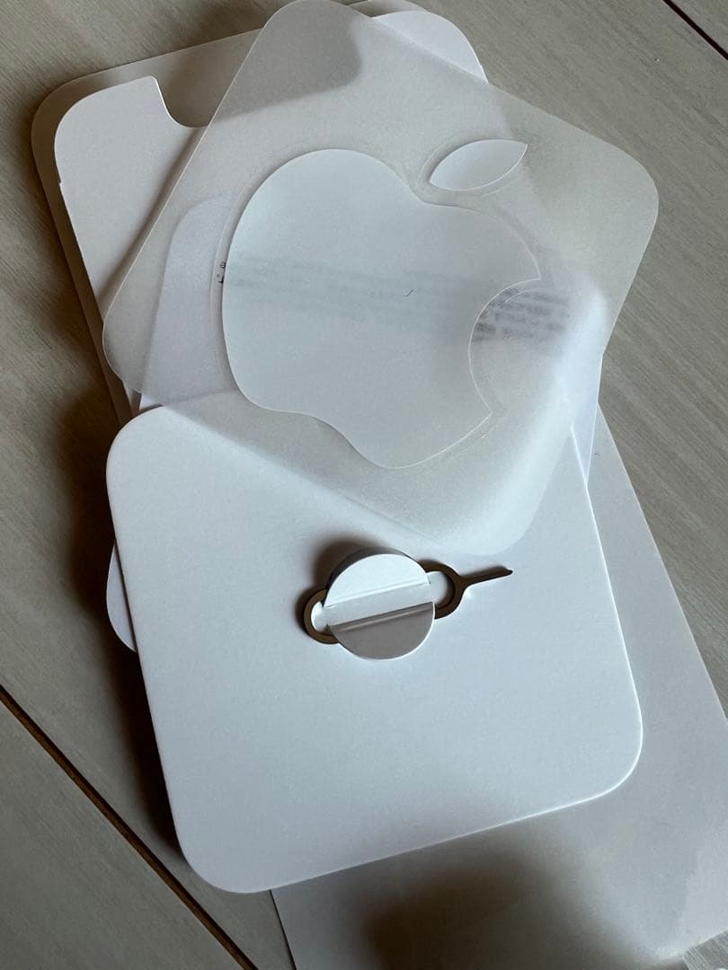 Apple iPhone 15 pro 256GB ホワイトチタニウム