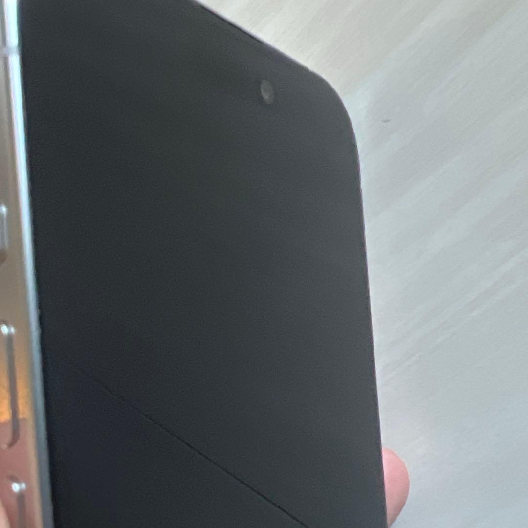 Apple iPhone 15 pro 256GB ホワイトチタニウム