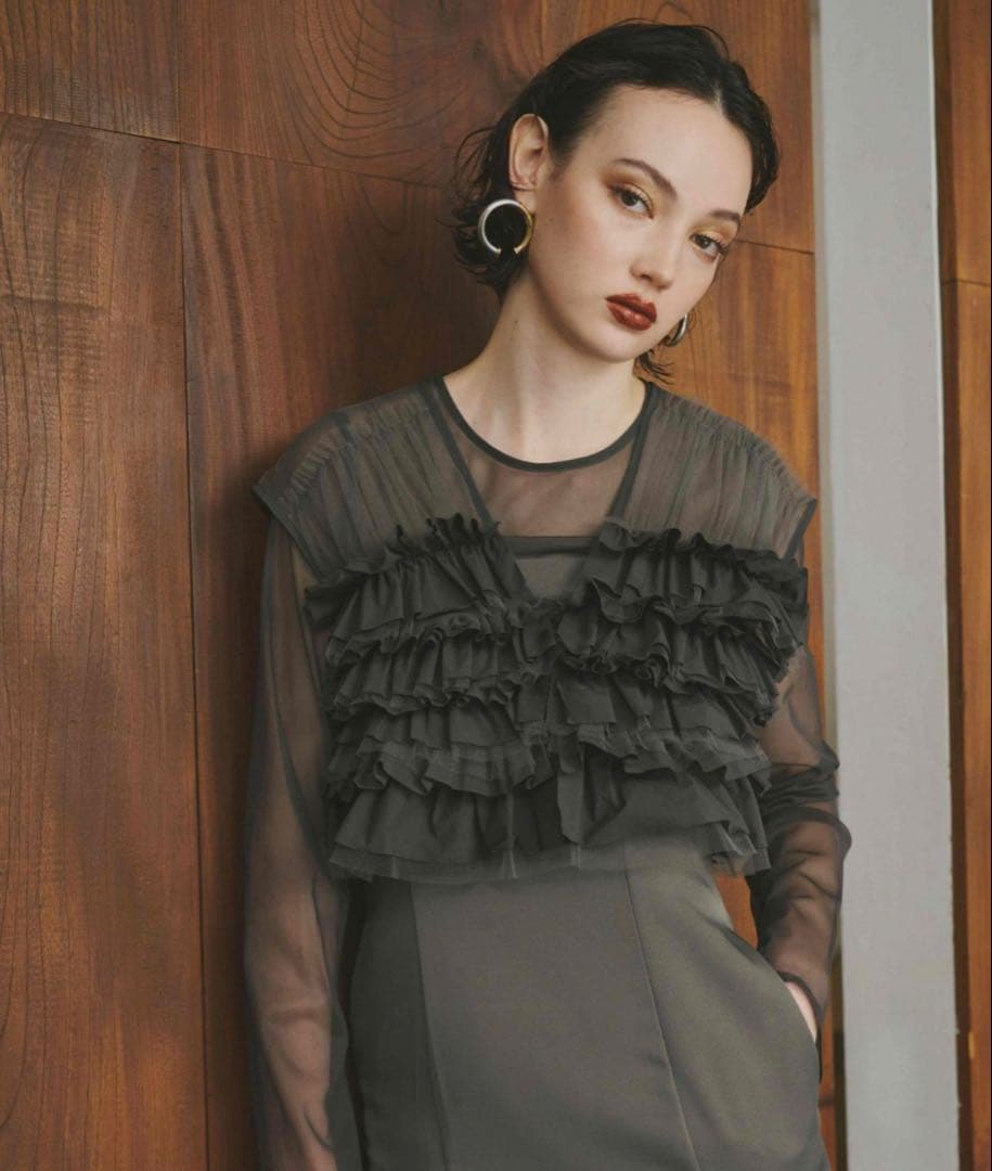 《新品タグ付》ANDRESD タフタチュールベストセットドレス