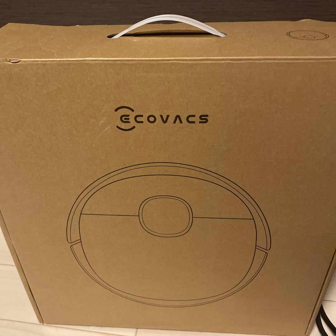 ECOVACS DEEBOT ロボット掃除機と充電ステーション