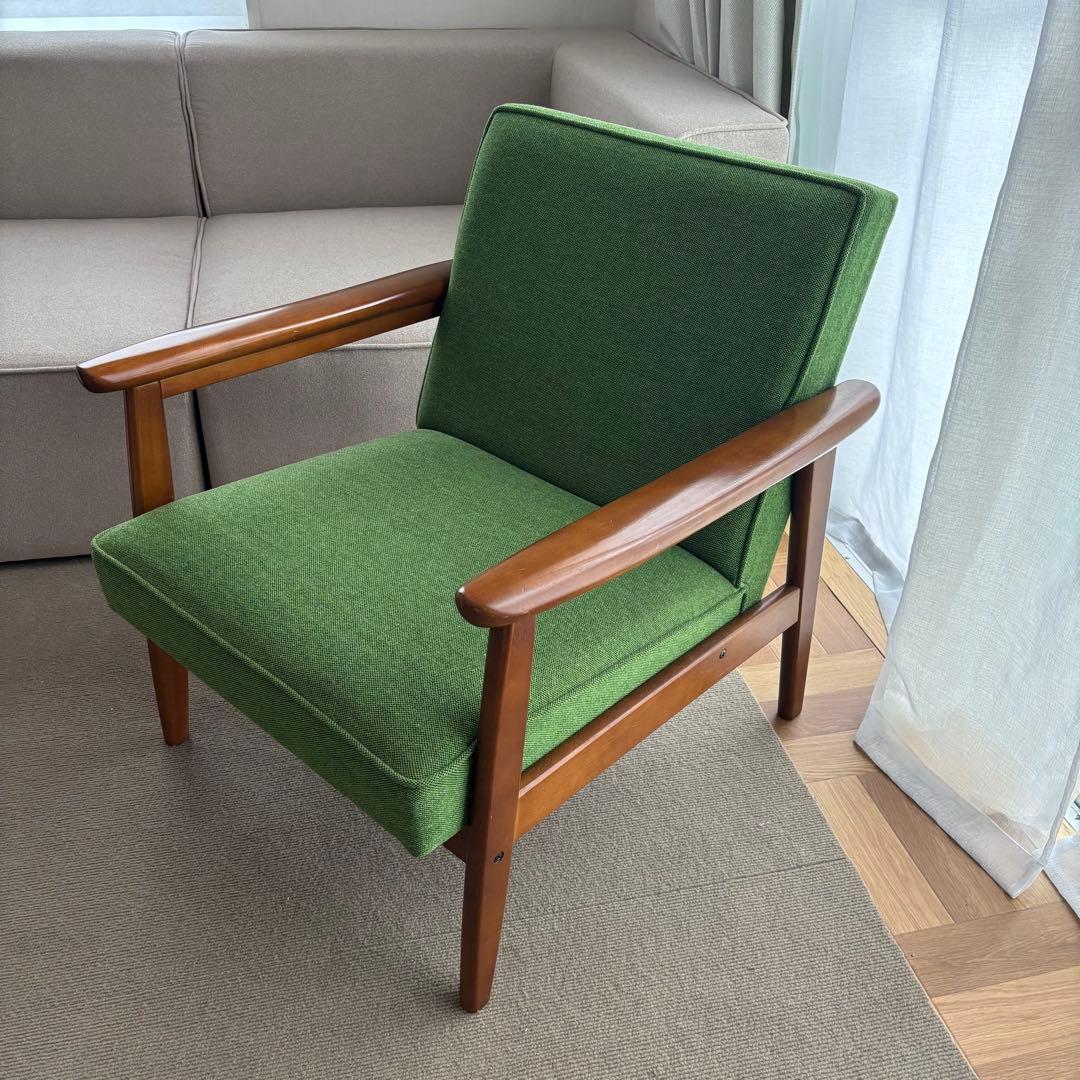 カリモク 60 Kチェア　1人掛け　シングル　ソファ　タープグリーン　緑