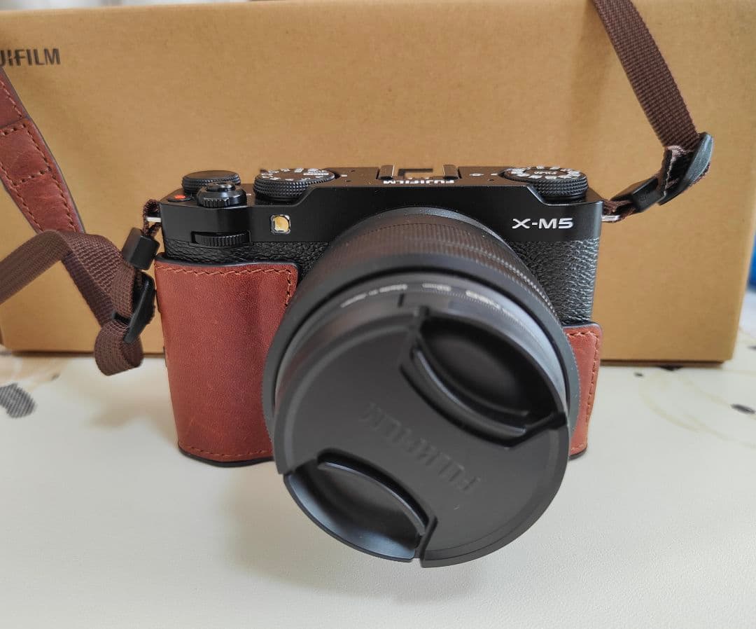 【超美品】Fujifilm X-M5 デジタル一眼カメラ