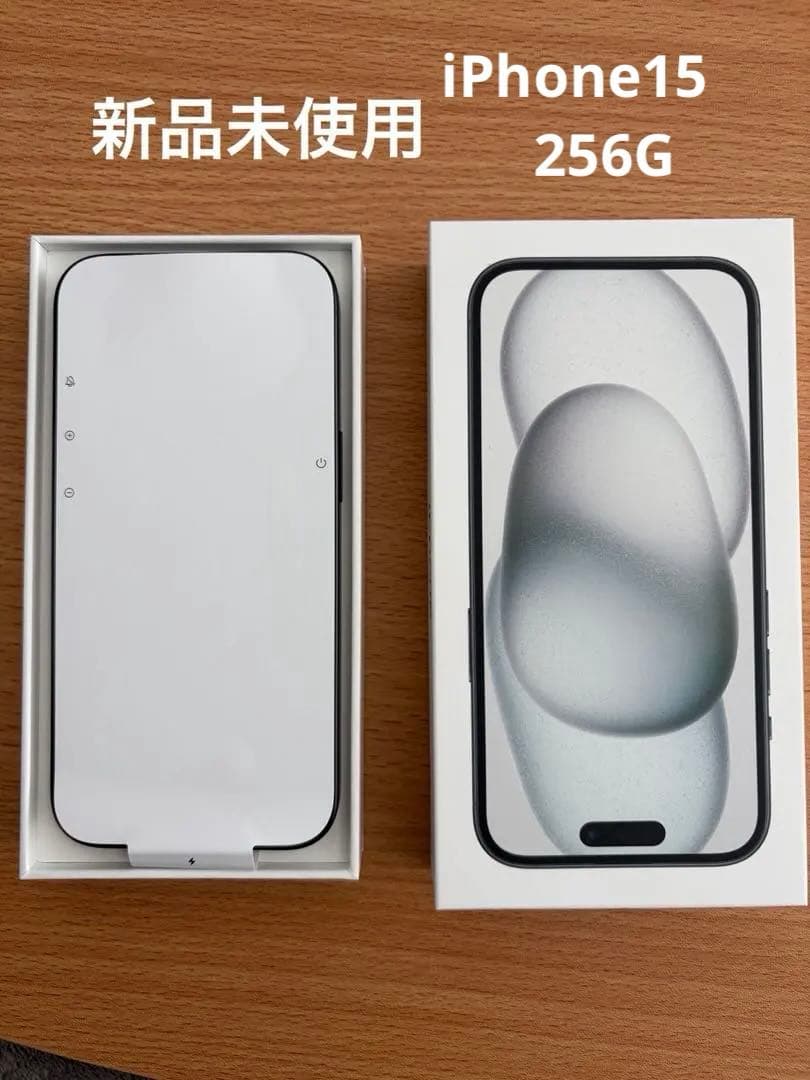 る*ん様 新品未使用＊SIMフリー Apple iPhone 15 256GB