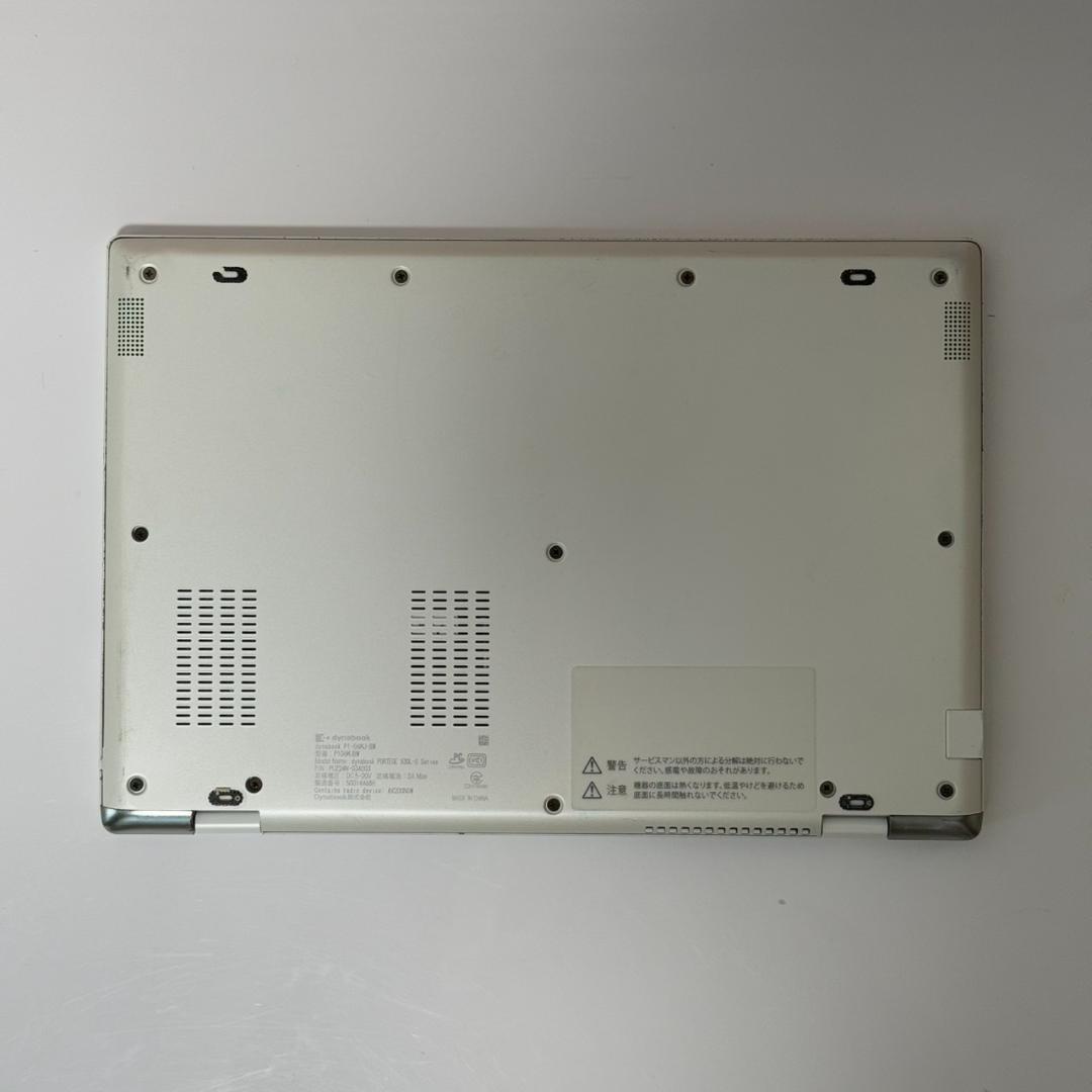 ★第10世代i7★ 超軽量766g メモリ16GB dynabook F68