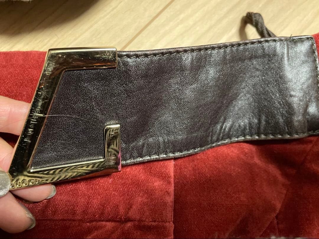 GUCCI 赤 タイトスカート 40