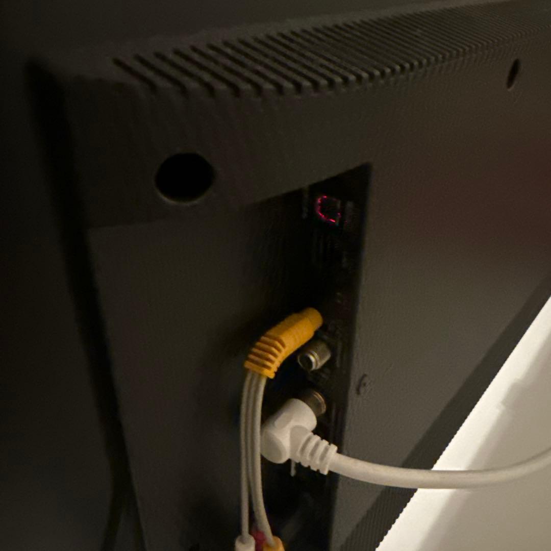 TCL 2023製 40V テレビ 40S516