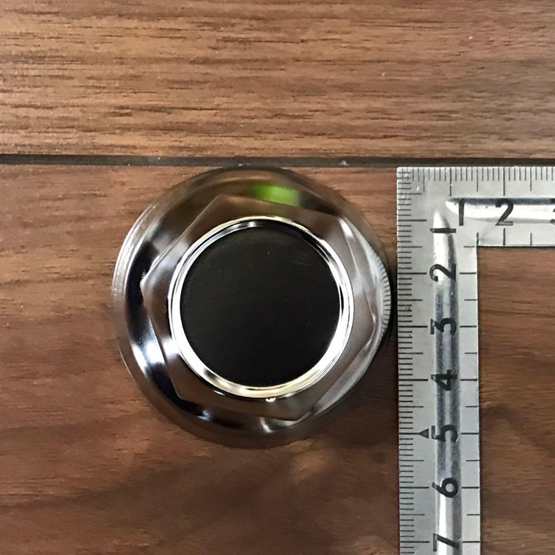 ナットキャップ　33mm トラック用