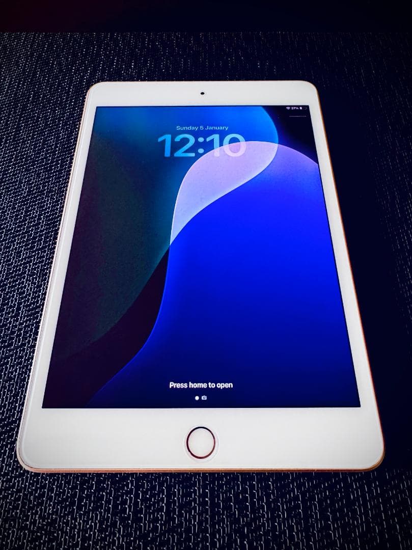 iPad本体 Apple iPad mini 64GB Wi-Fi. x2. KUMAMON