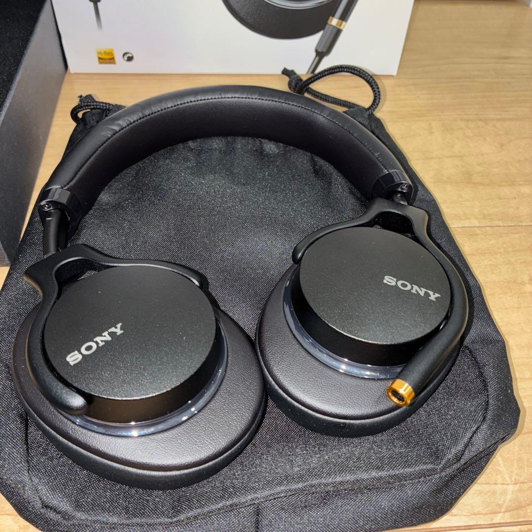 SONY　MDR-1AM2　美品　動作確認済み　外箱付き　ブラック
