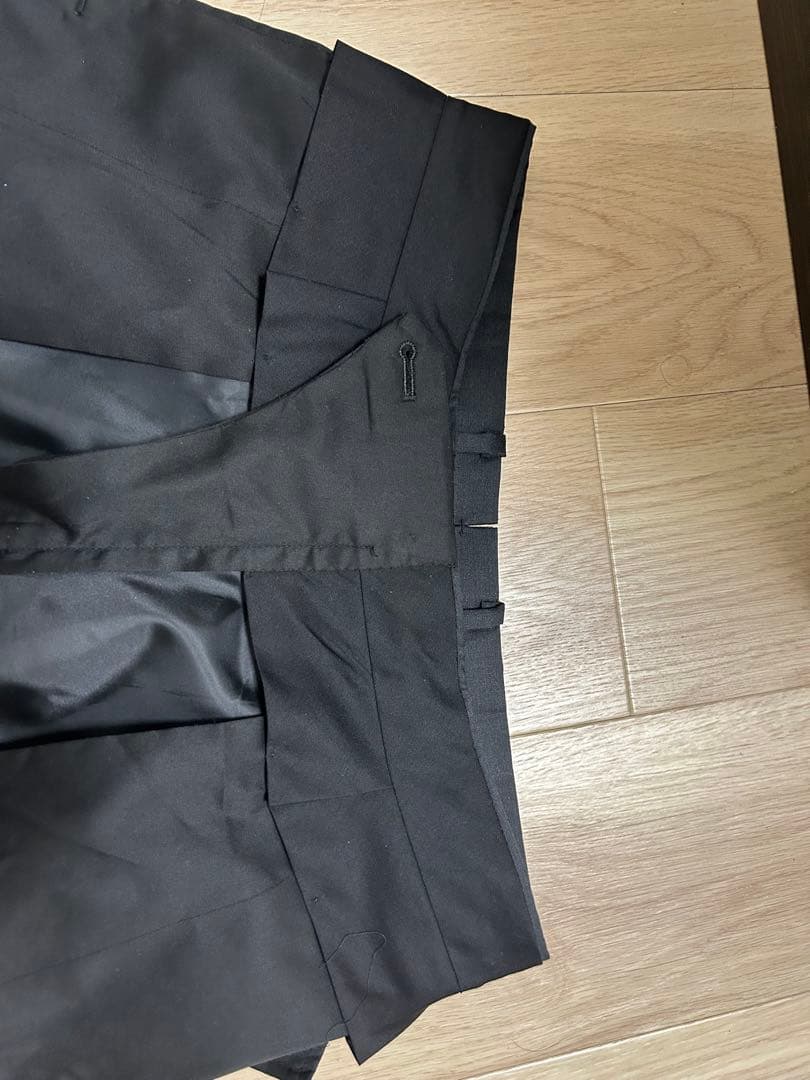 ユニバーサルランゲージメジャーズ　 オーダーメイドスーツ チャコールグレー