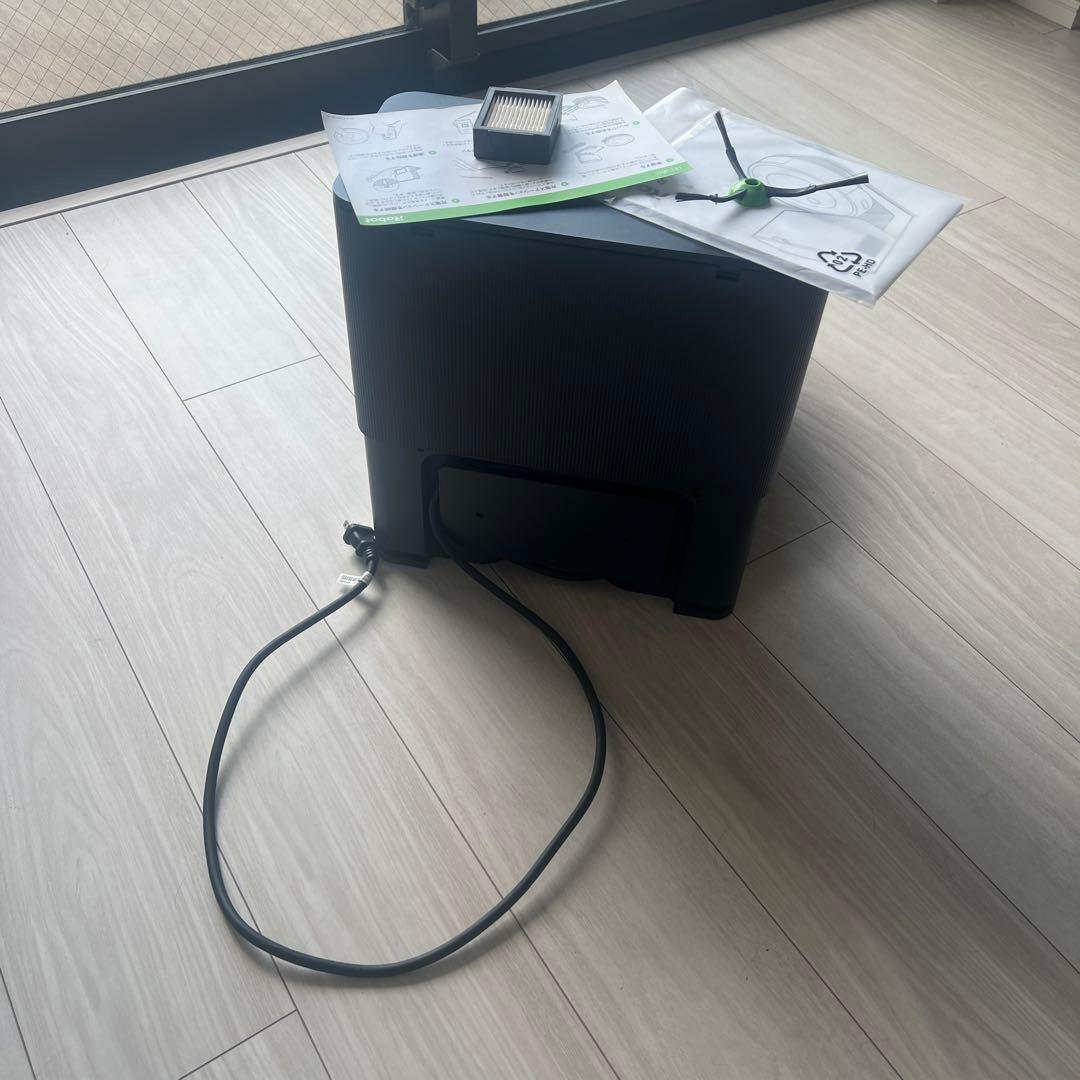 ロボット掃除機 – 動作良好・美品