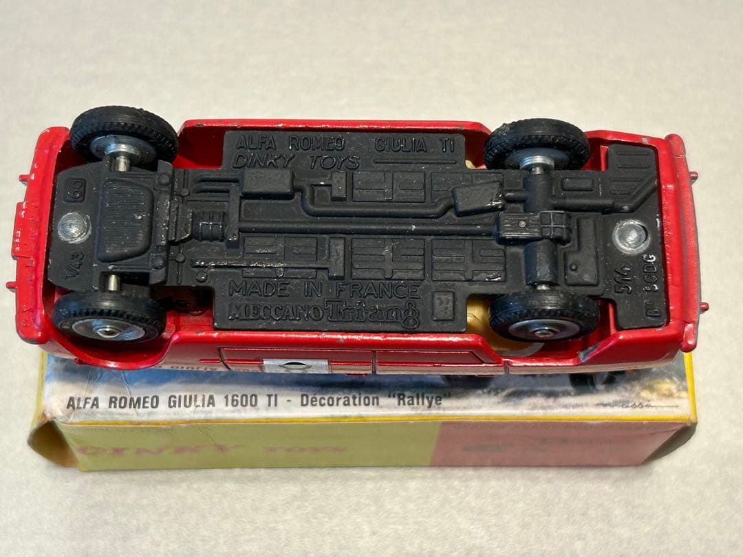 Dinky Toys ディンキー アルファロメオ ジュリア1600 当時物