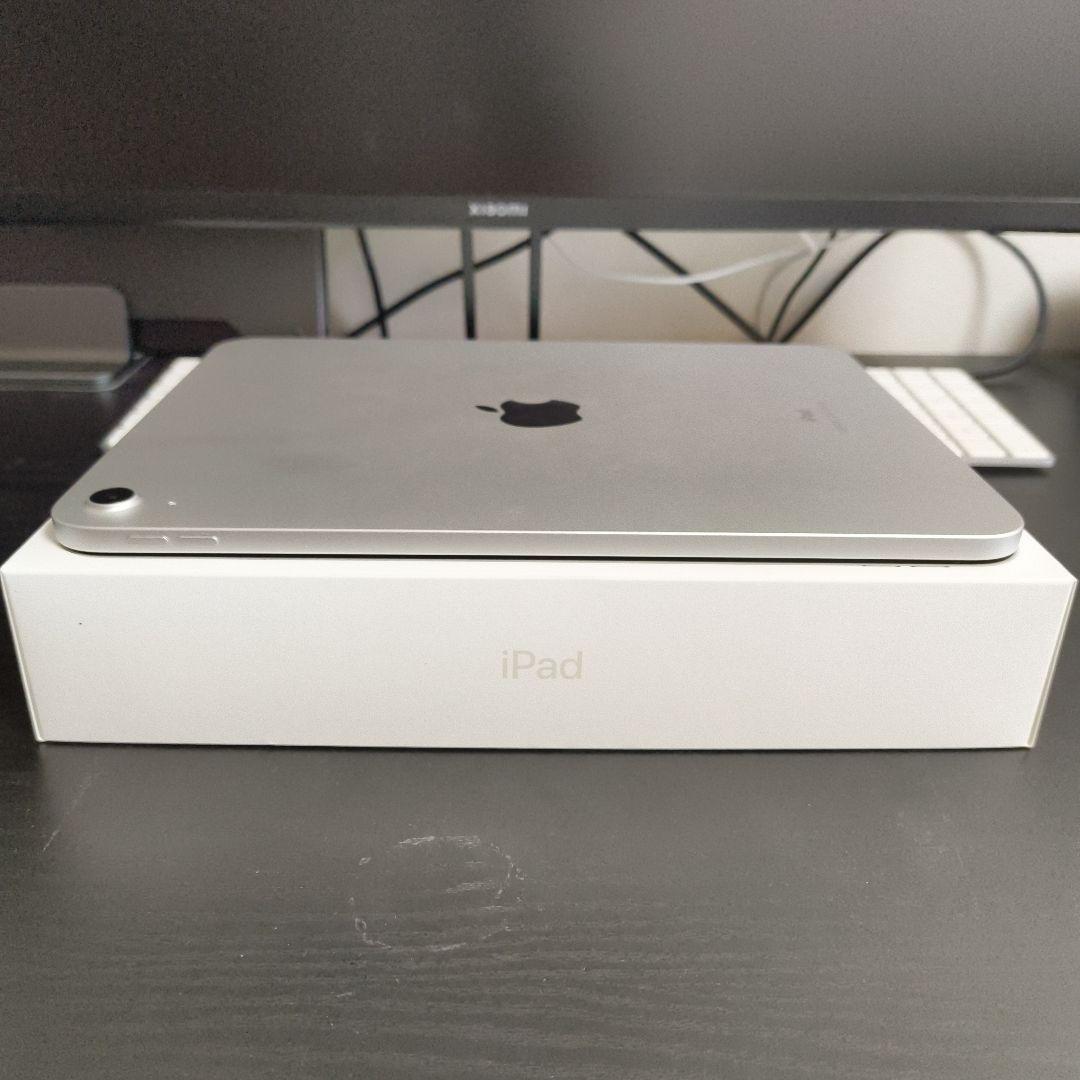 Apple iPad 第10世代シルバー 本体 64gb WiFiモデル