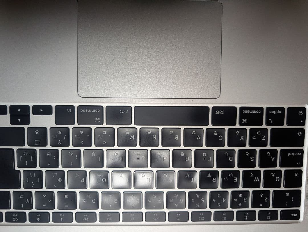 Apple MacBook 13インチ 2020 本体