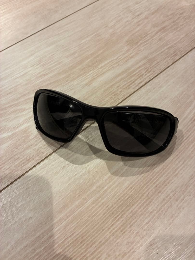 NIKE Archive サングラス マットブラックOUR’sローズ氏着用