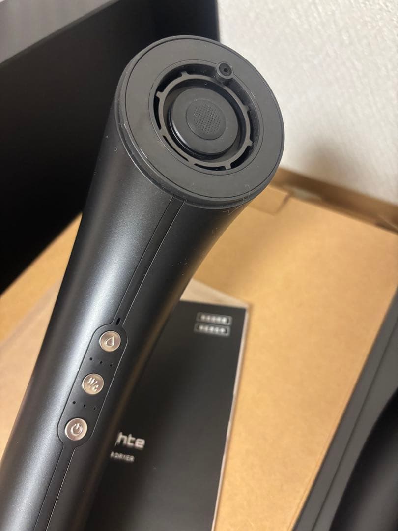 Brighte ブラック ヘアドライヤー