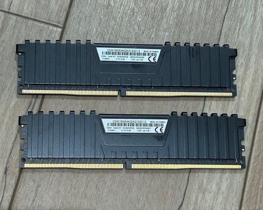 DDR4 VENGEANCE LPX Series 8GB×2枚キット
