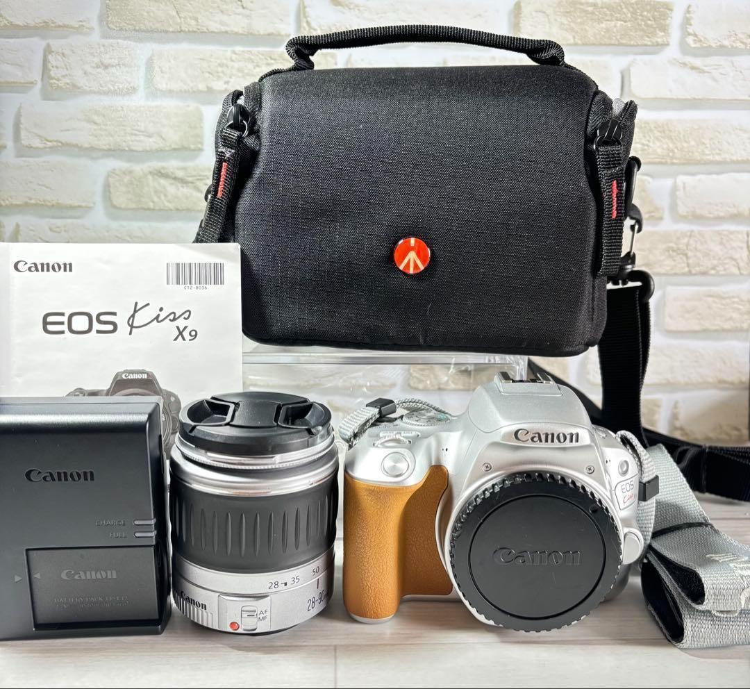 Canon Kiss X9 USMレンズカメラ専門店検品済カメラバッグ他付属