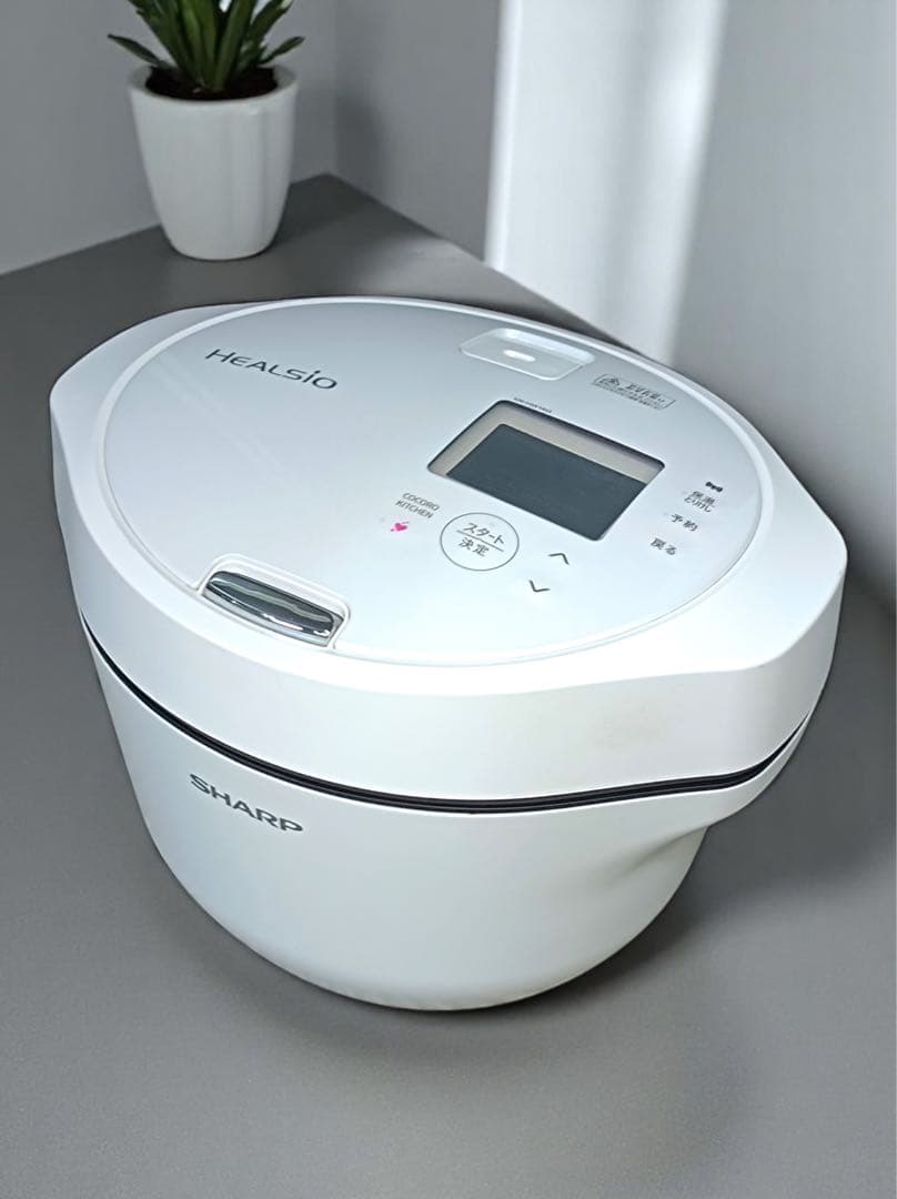 八5162【美品】シャープ　2022年製　HEALSIO ホットクック