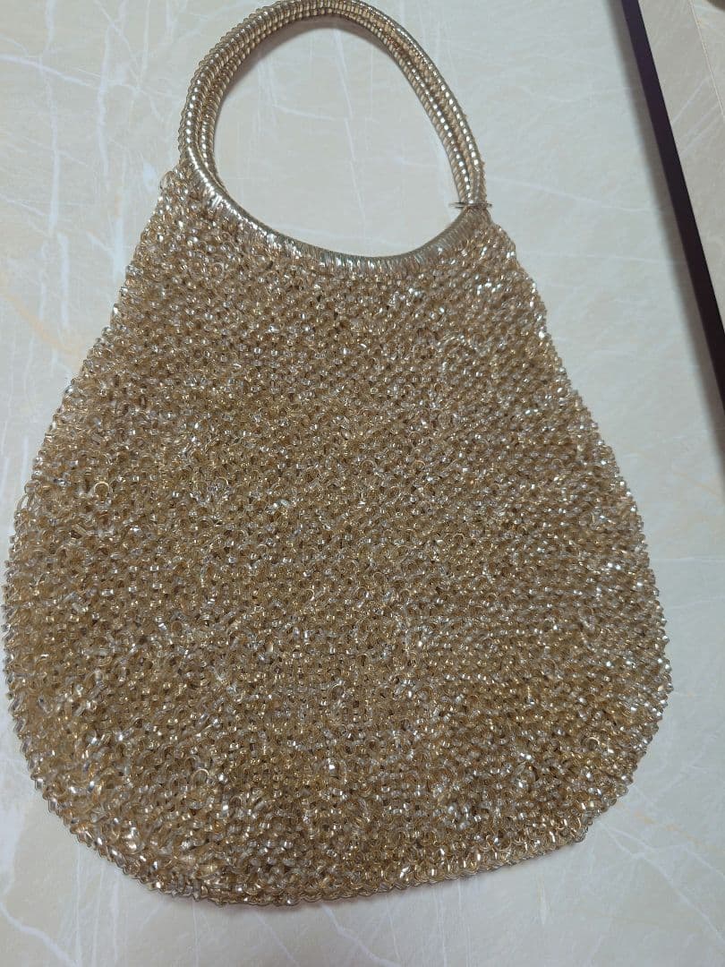 美品アンテプリマワイヤーバッグラウンド縦型シルバーゴールドショルダーチェーン付