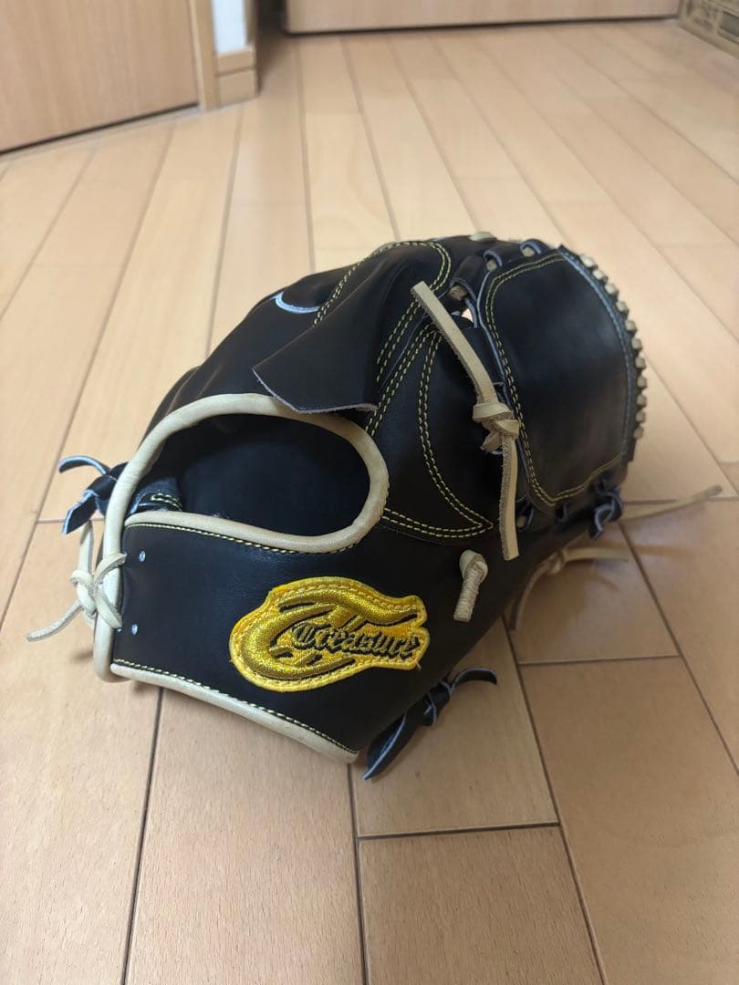 【umezumaさま専用】tresure トレジャー　投手用グローブ