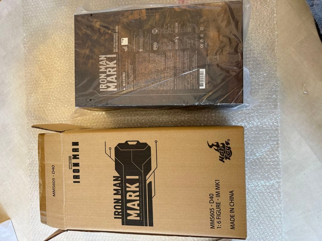 ホットトイズ MMS605D40 アイアンマン マークMK1 1/6フィギュア.